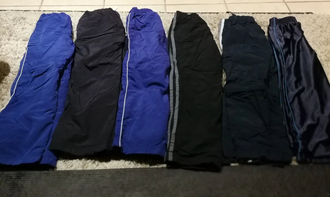 Boy's (6 pants size 7)(price is firm)($20 for all) - photo 2