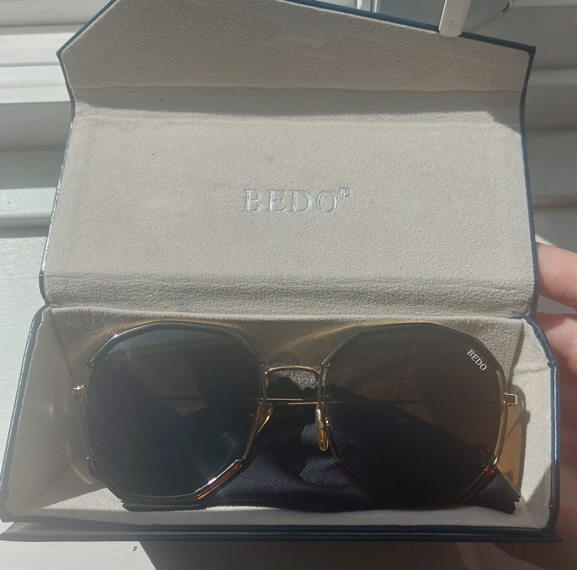 Bedo Sunnies! image indicator(3)