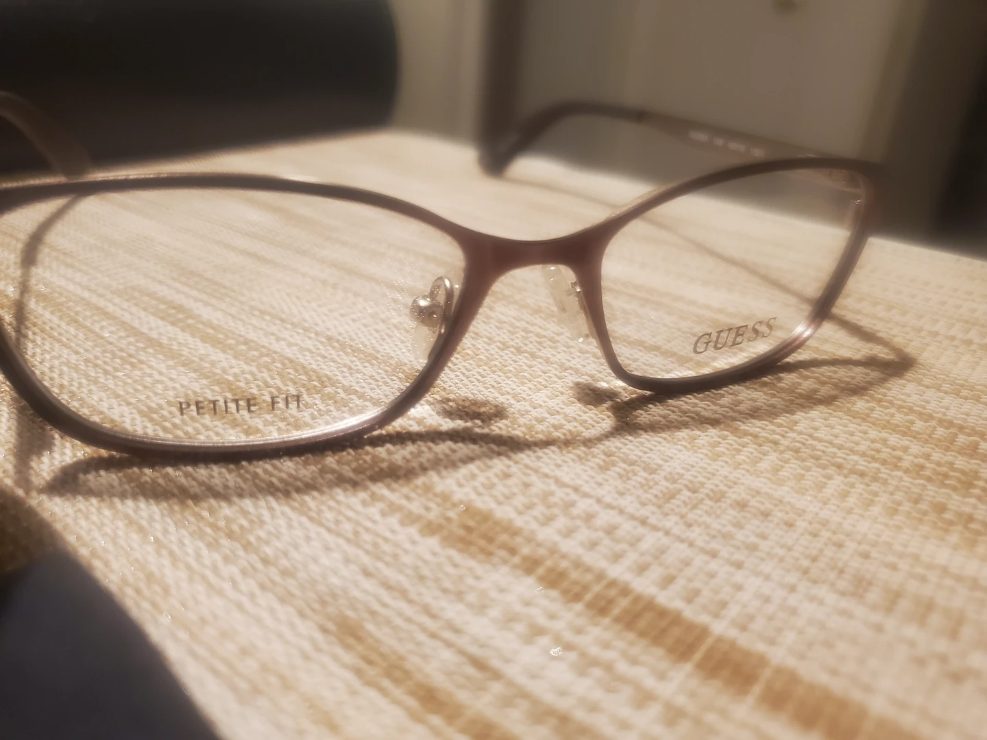 Guess glasses frames petite image indicator(5)