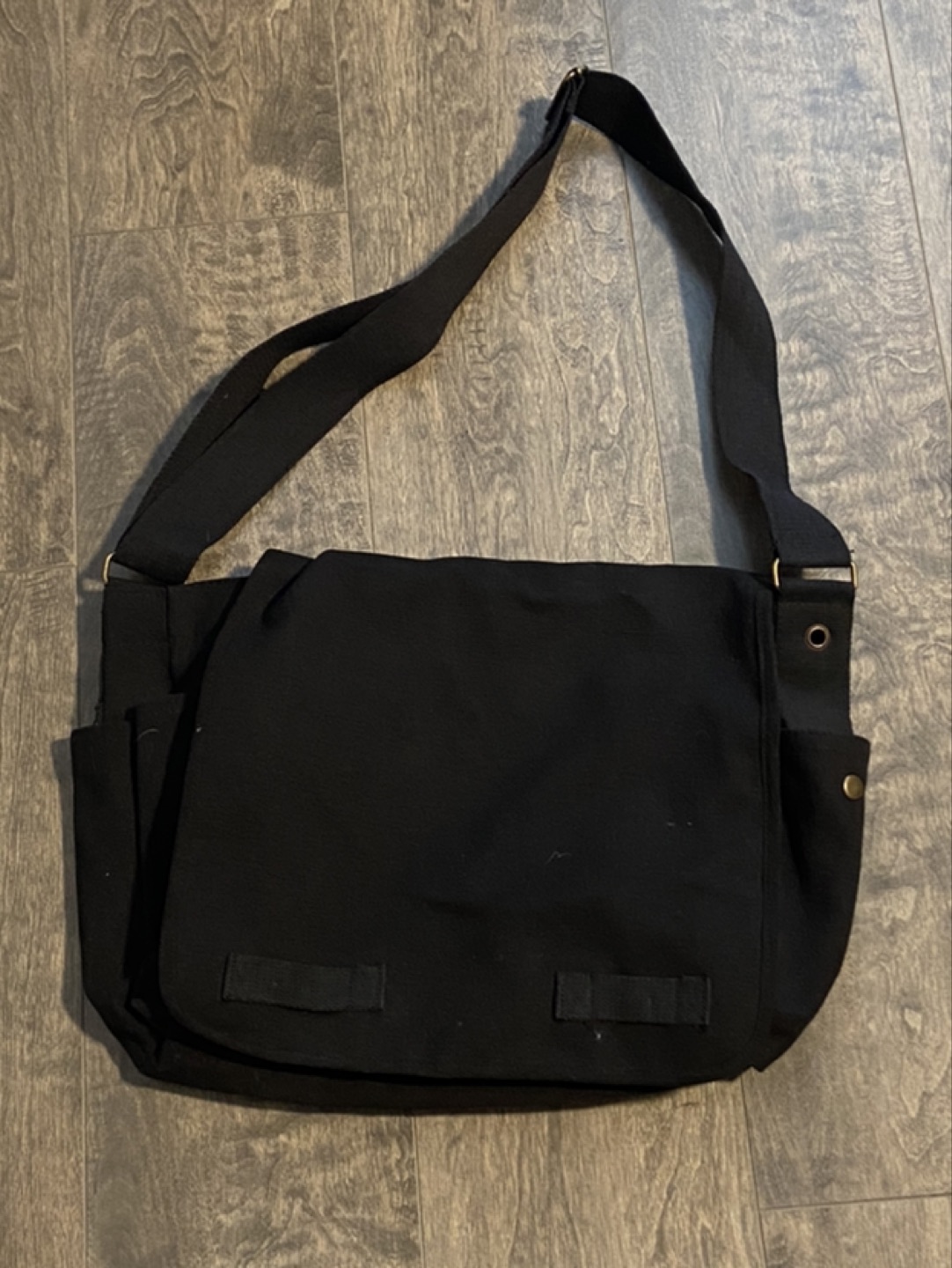 Brand new Messenger bag thumbnail