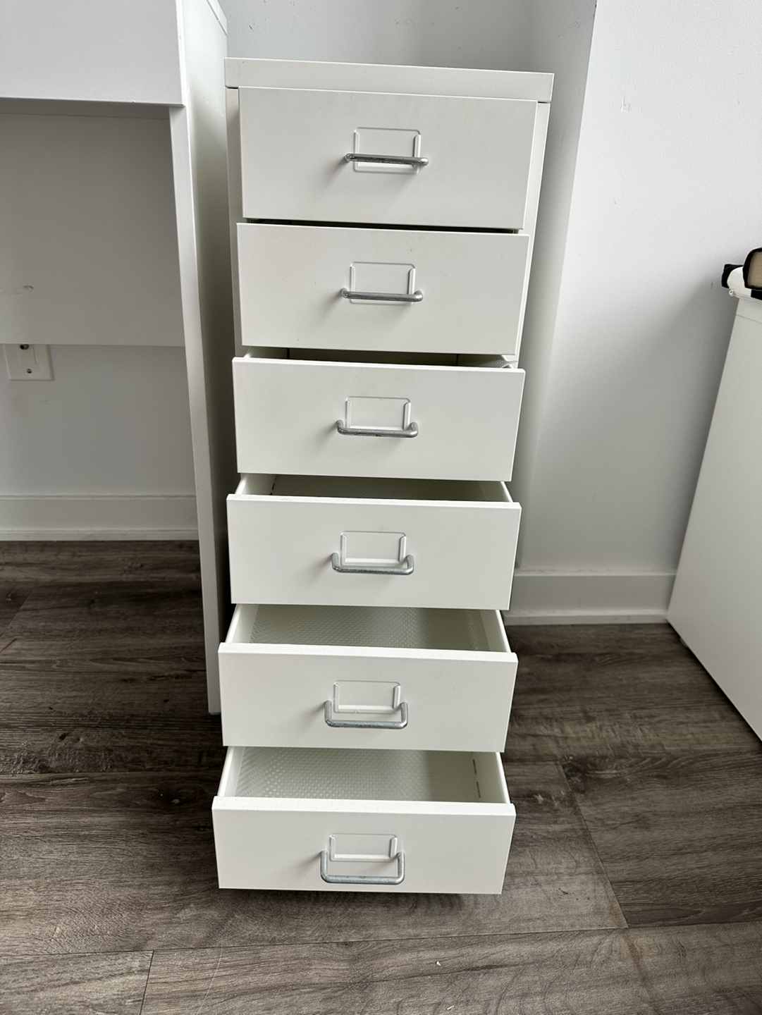 Rolling Chest of Drawers for Sale image indicator(3)