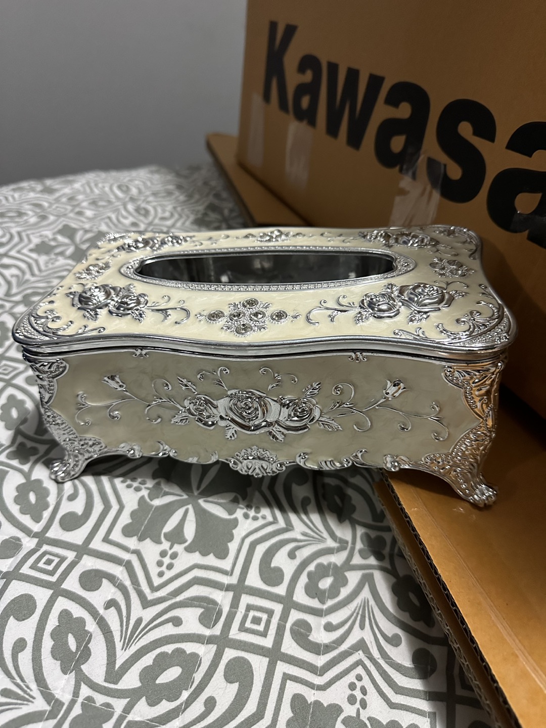 Tissue box Holder