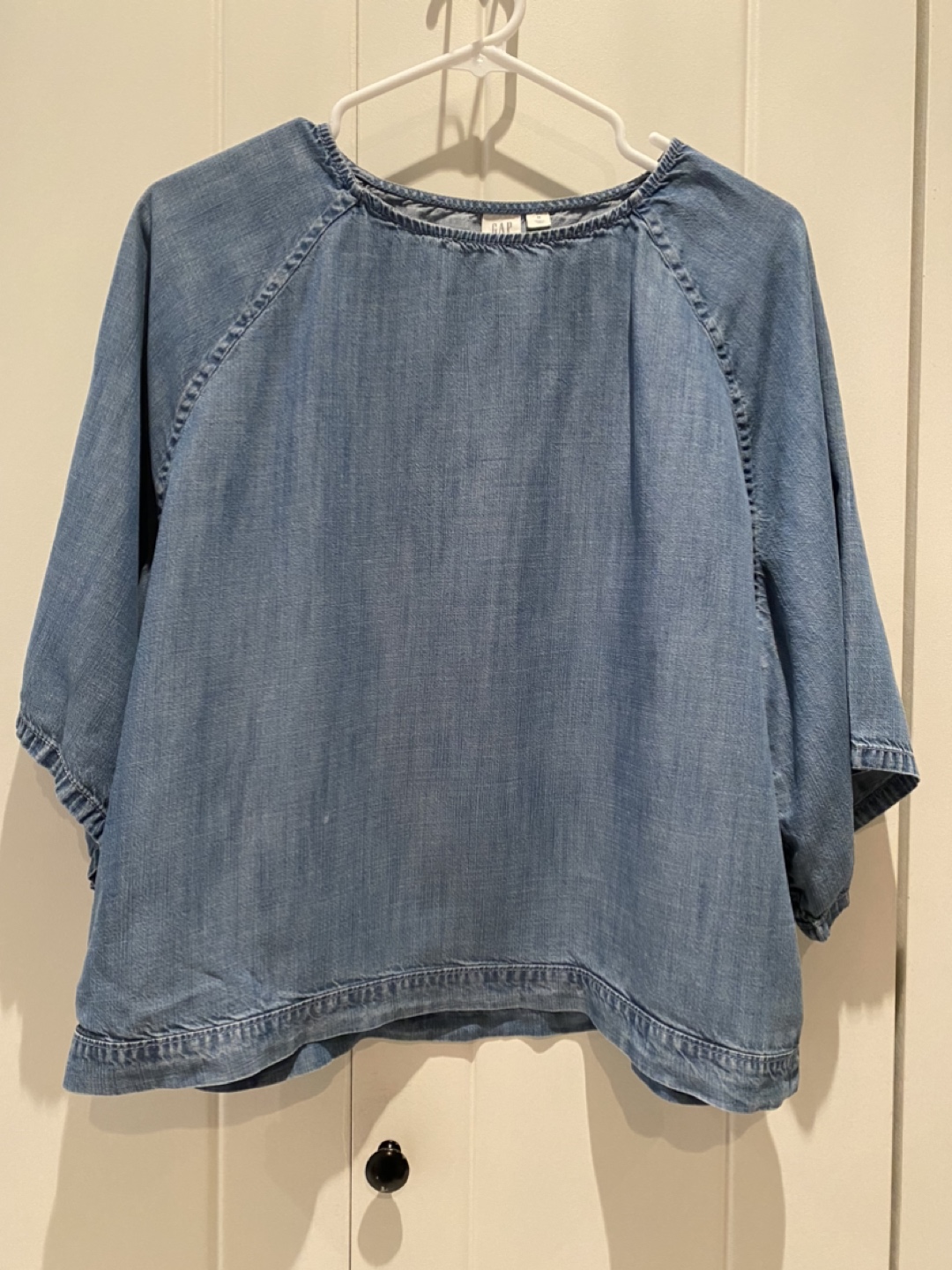 GAP tunic top thumbnail