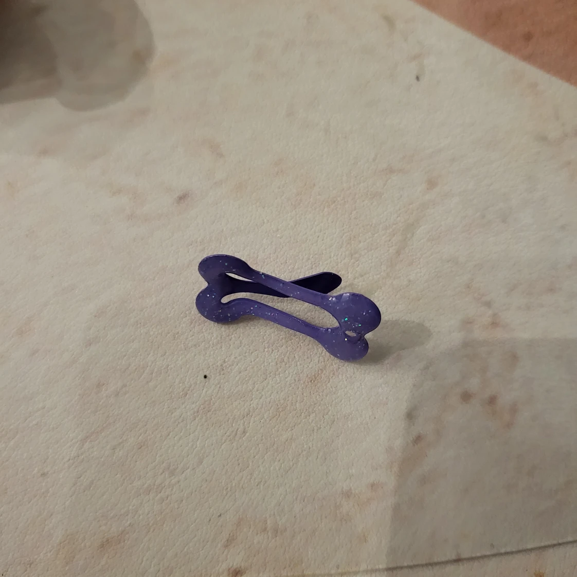 Dog hair clip/pin - photo 3