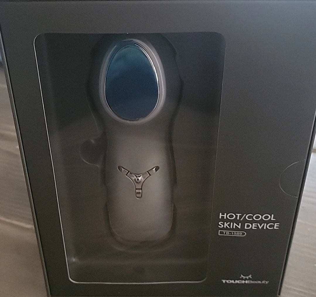 TOUCHBeauty Anti Aging Face &Eye Massager Face Lifting Device - photo 2