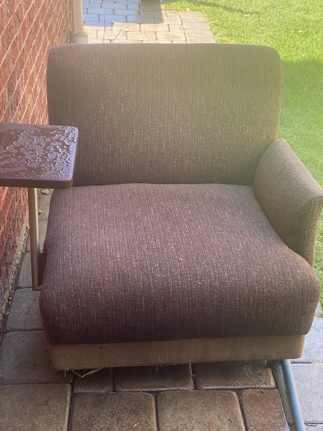Retro Chair with stand