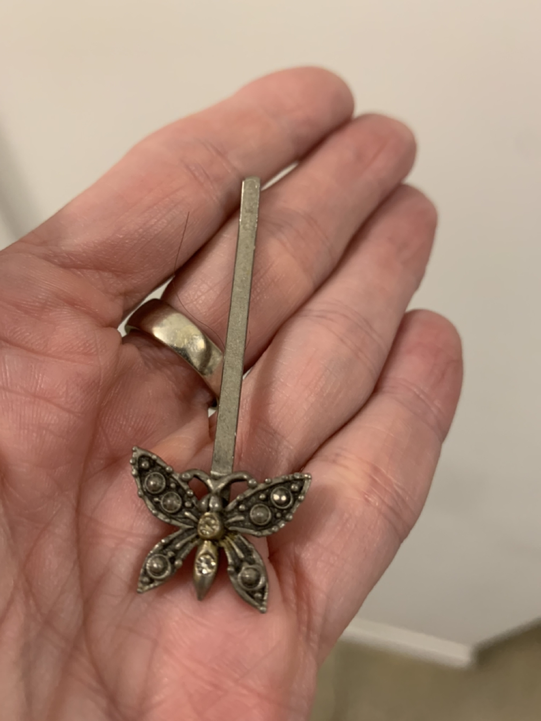 Butterfly bobby pin thumbnail