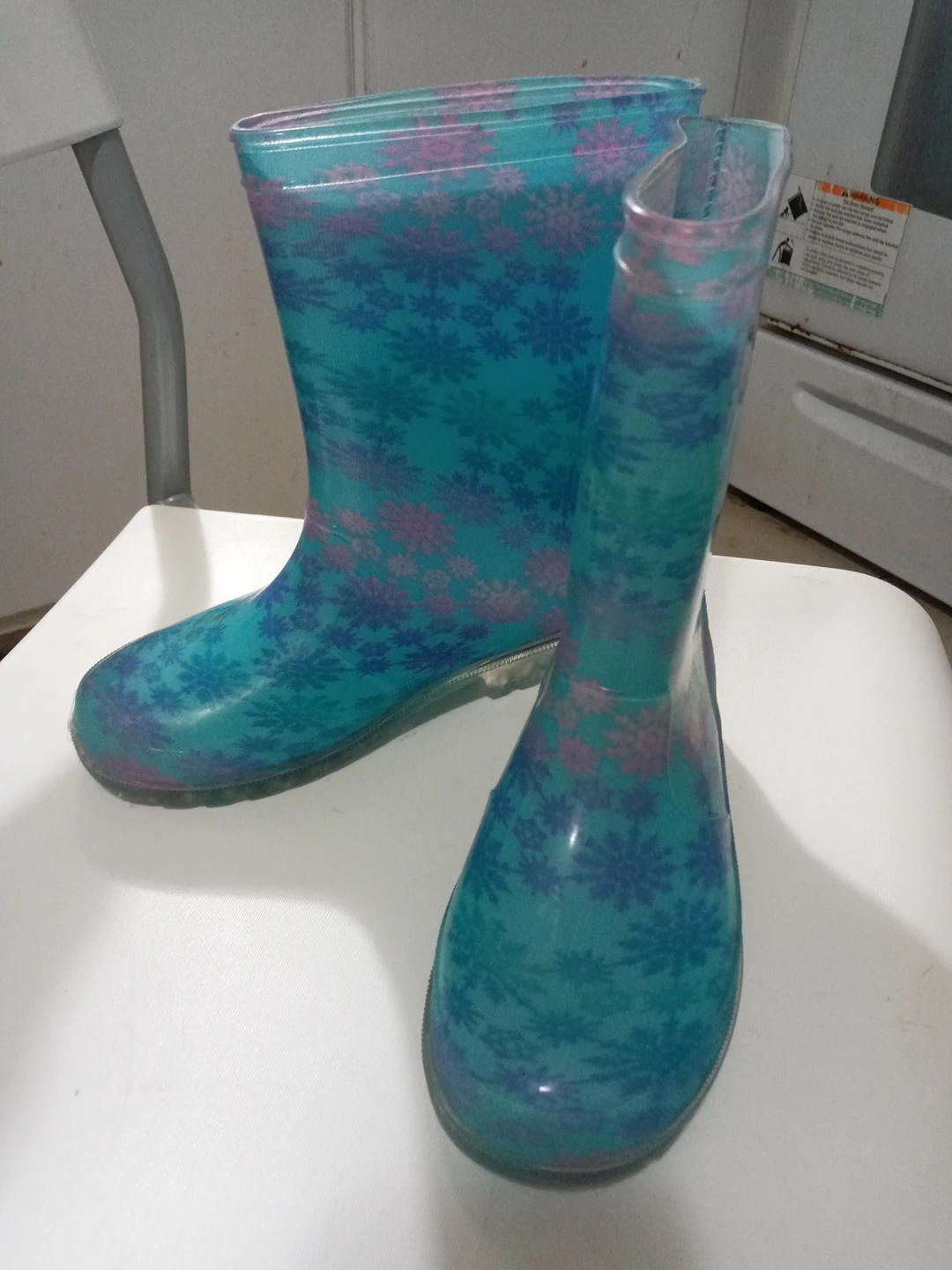 girl's rain boots