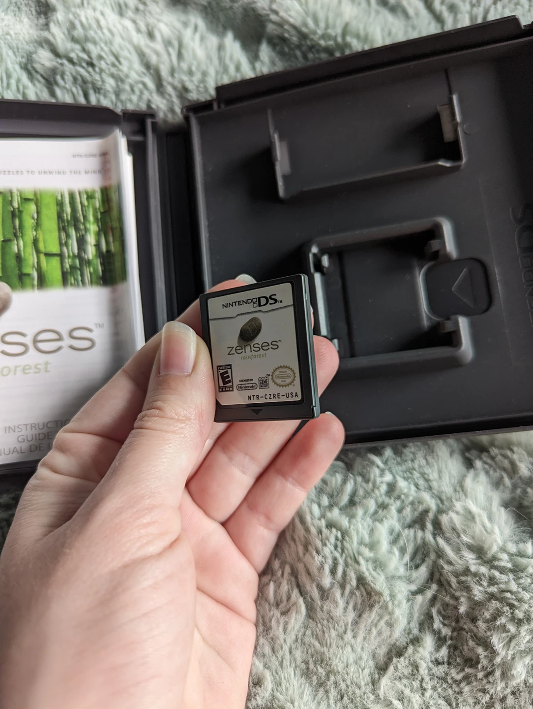 Nintendo Zenses Rainforest DS Game image indicator(3)