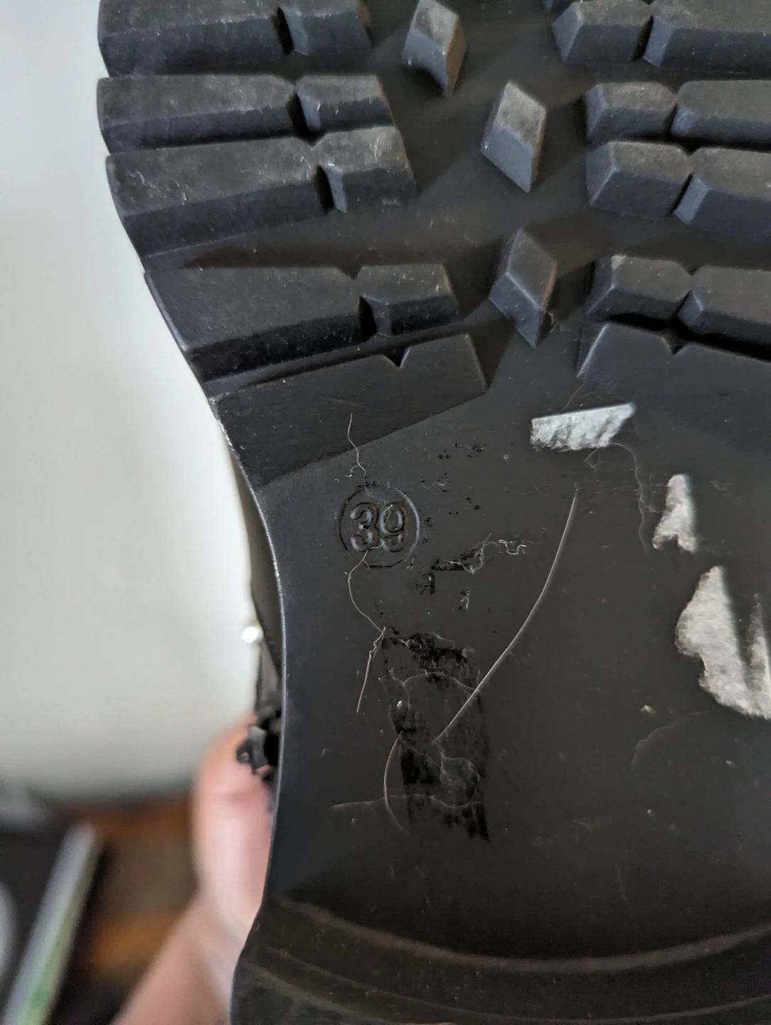 brand-new boots - photo 3