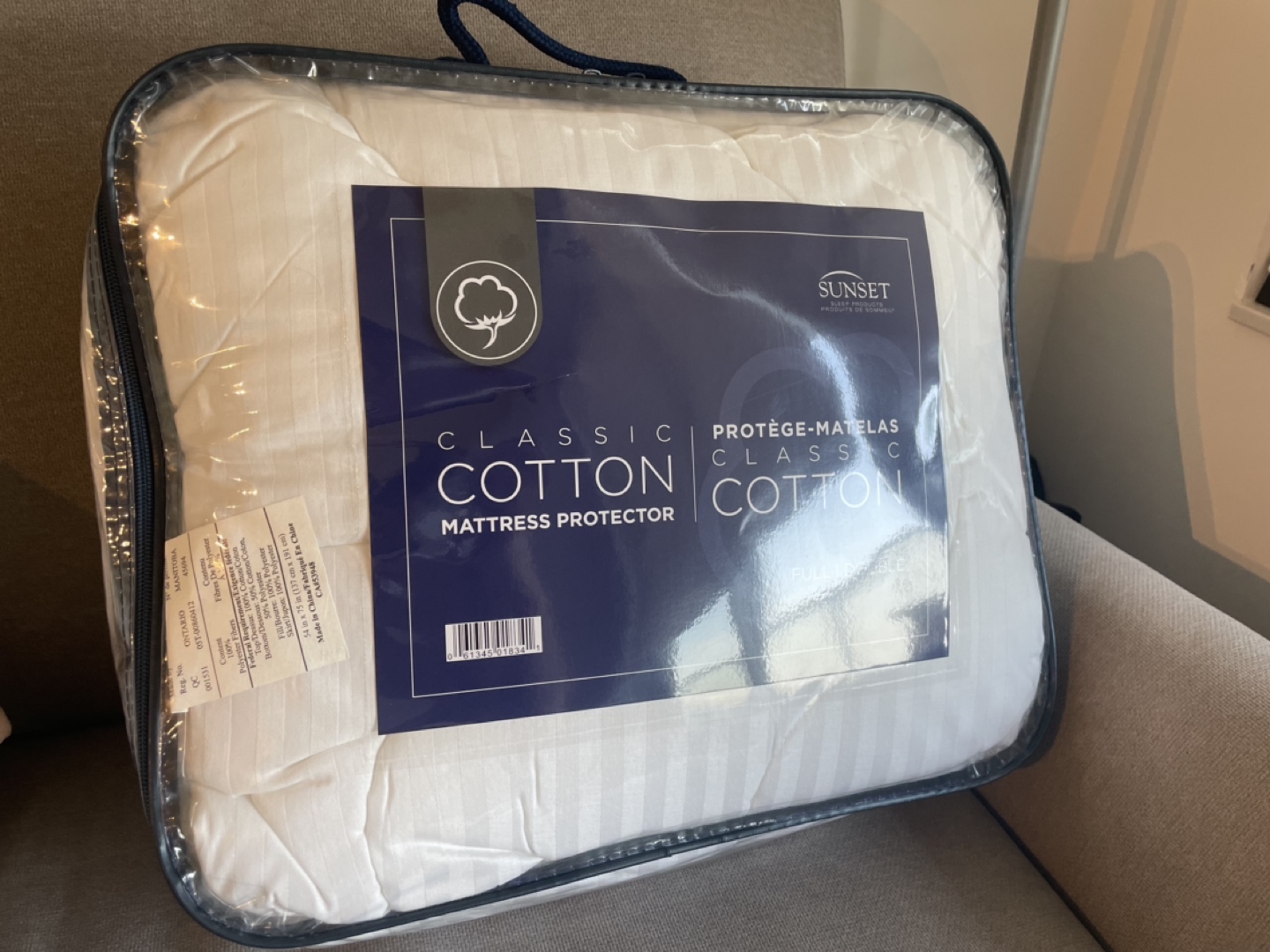 Mattress Protector - photo 2