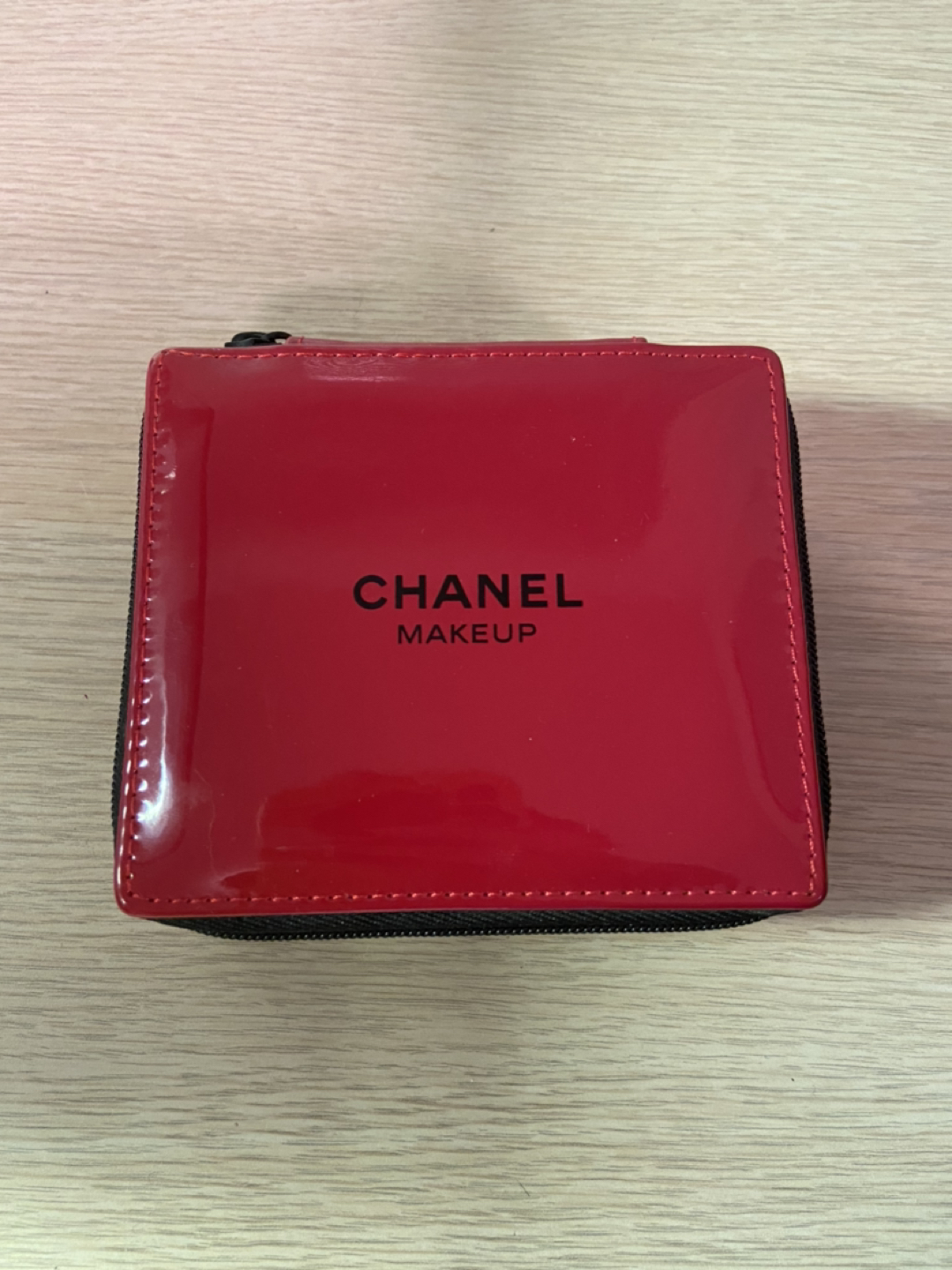 Chanel Beaute Cosmetic/Makeup Box thumbnail
