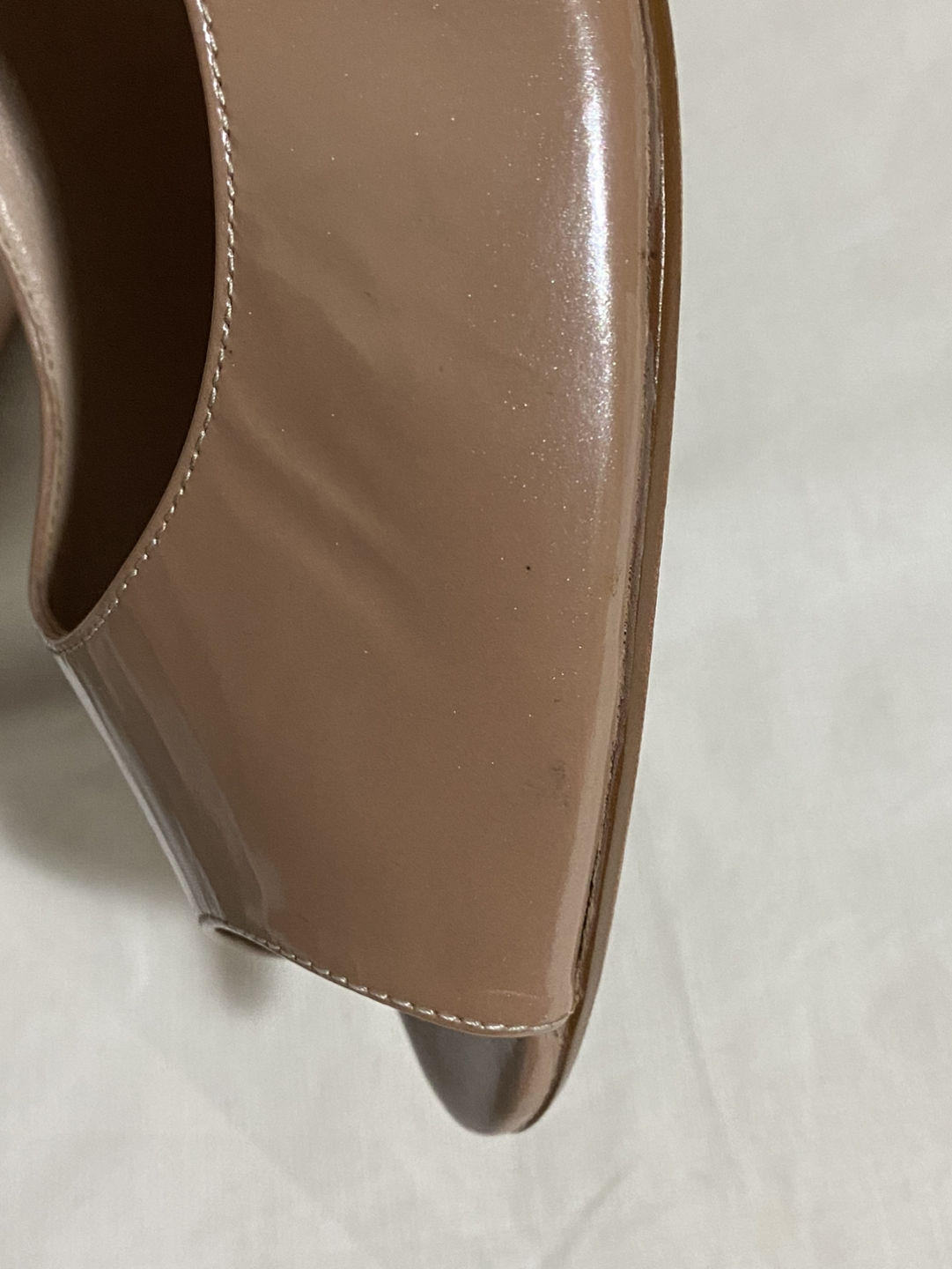 Greenwich Village Neutral Heels Size 9 image indicator(10)