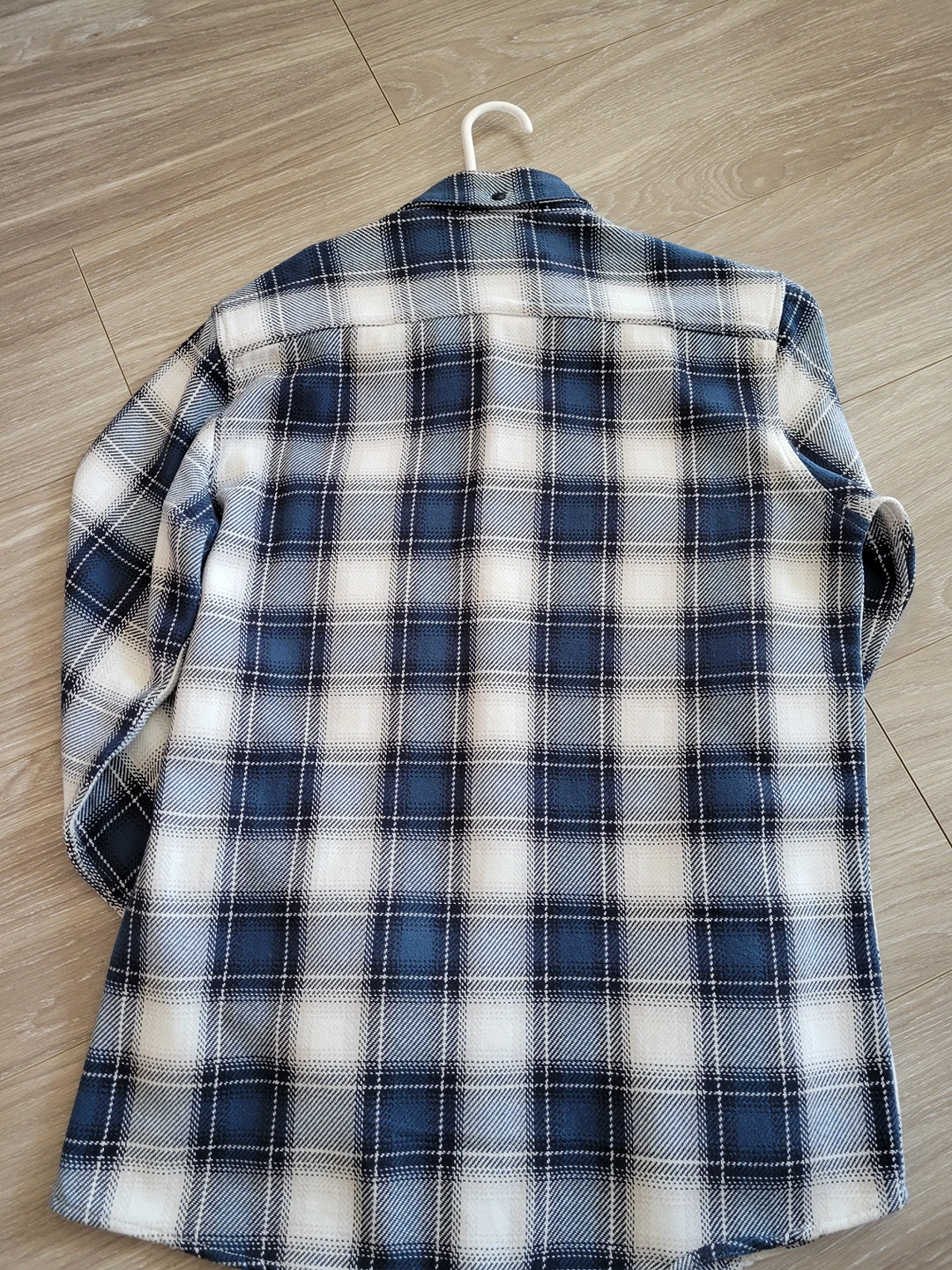 plaid shirt thumbnail