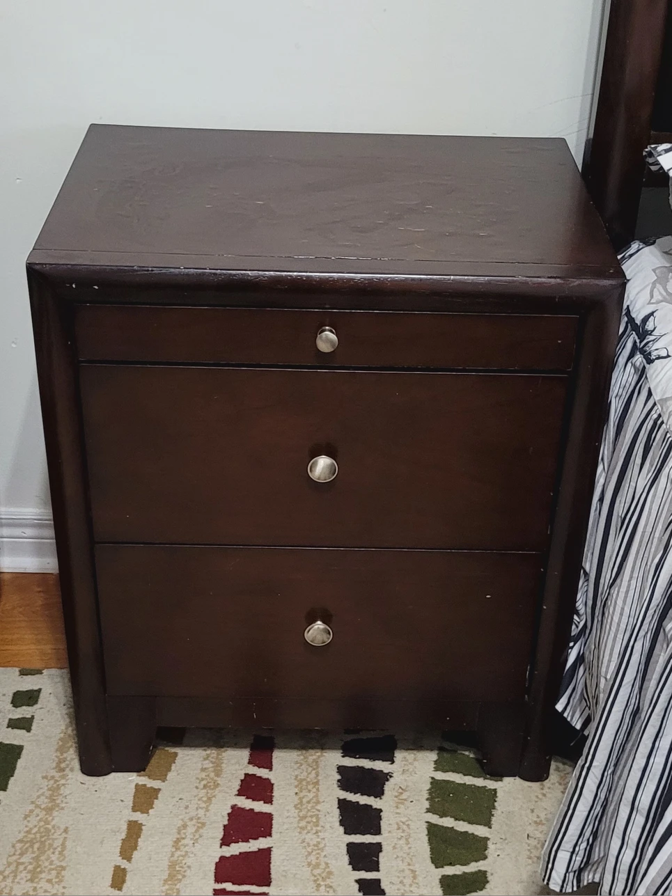 Queen bedroom set - photo 5