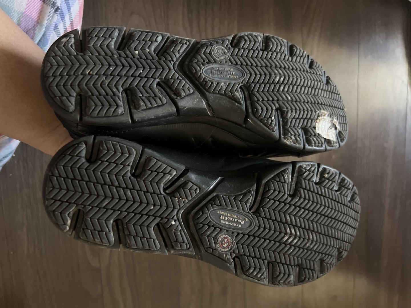 Skechers slip resistant work shoes - photo 4