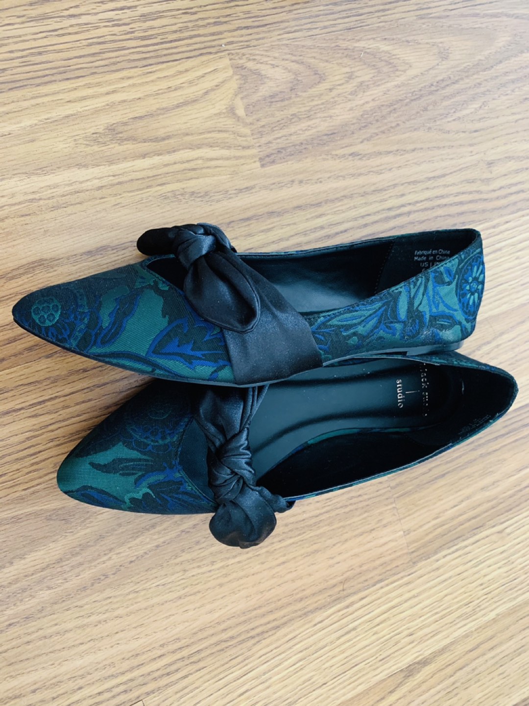 Flats black suede studio