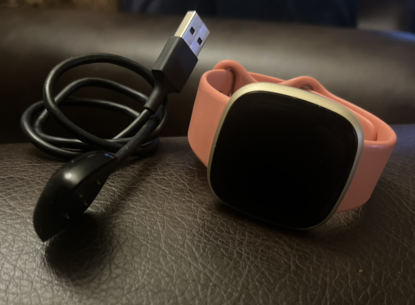 Fitbit Versa 3 with charger and Pink Band thumbnail