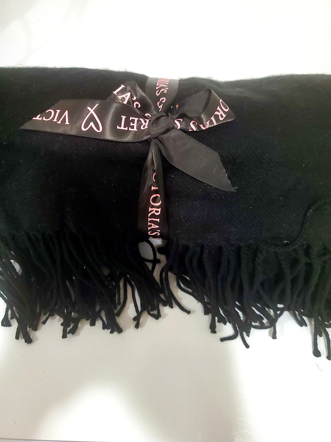 Victoria Secret Throw blanket thumbnail