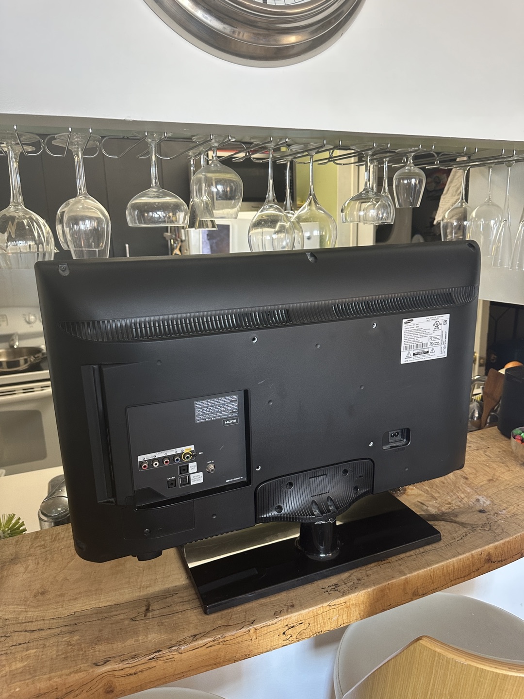 Samsung 32" 4000 Series LED TV - photo 2