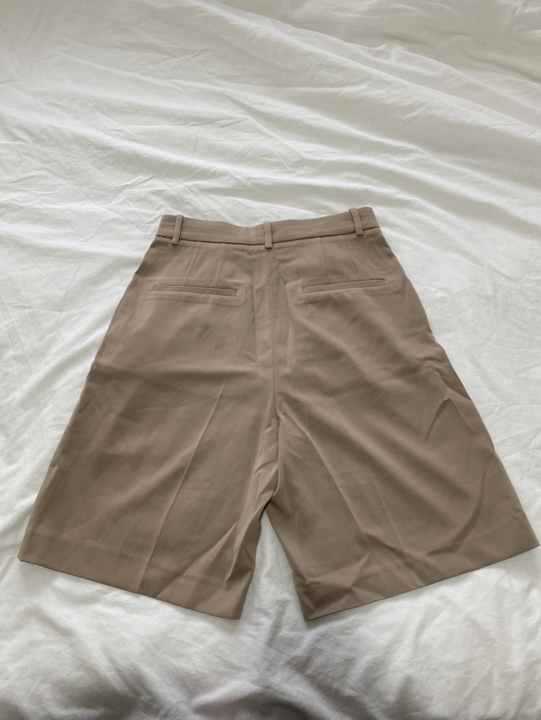 H&M Shorts image indicator(2)