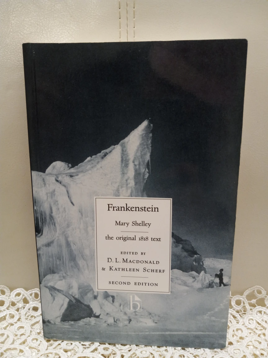 Frankenstein by Mary Shelley - photo 3