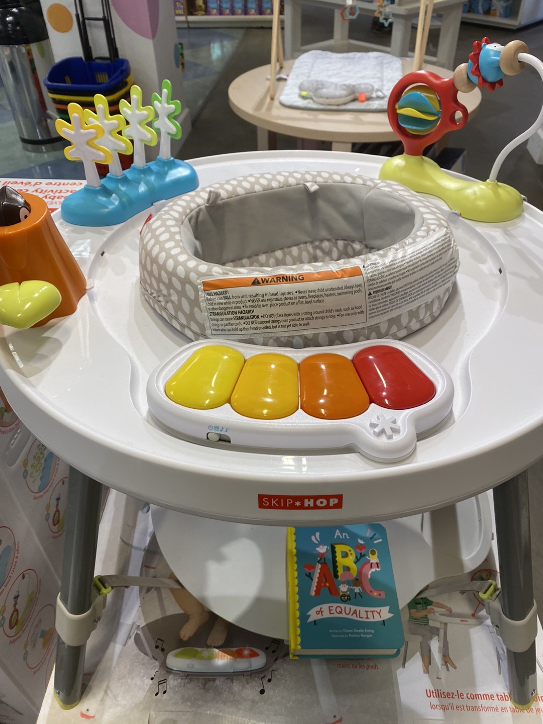 Skip hop baby play center