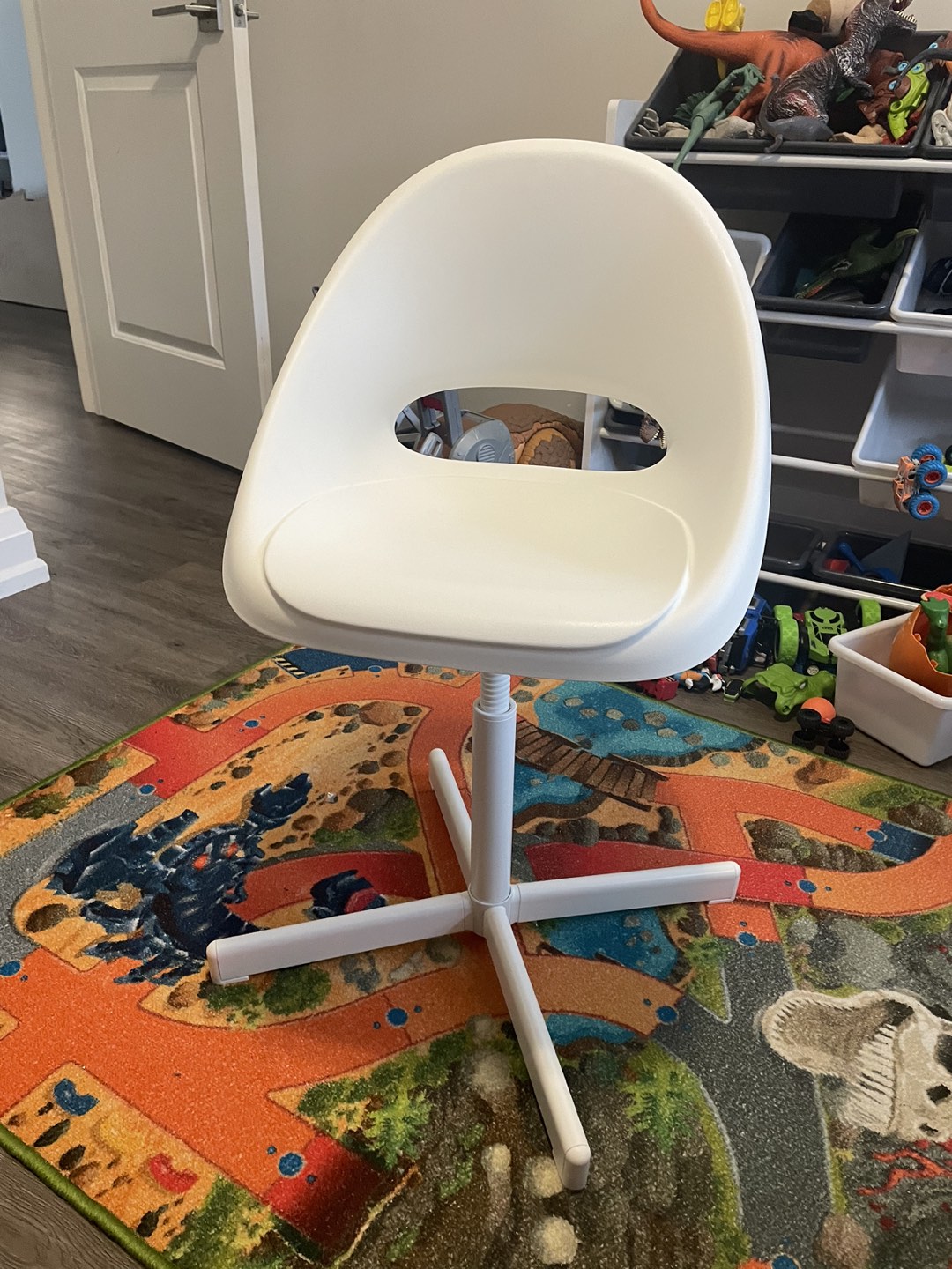 Ikea desk chair for KIDS.