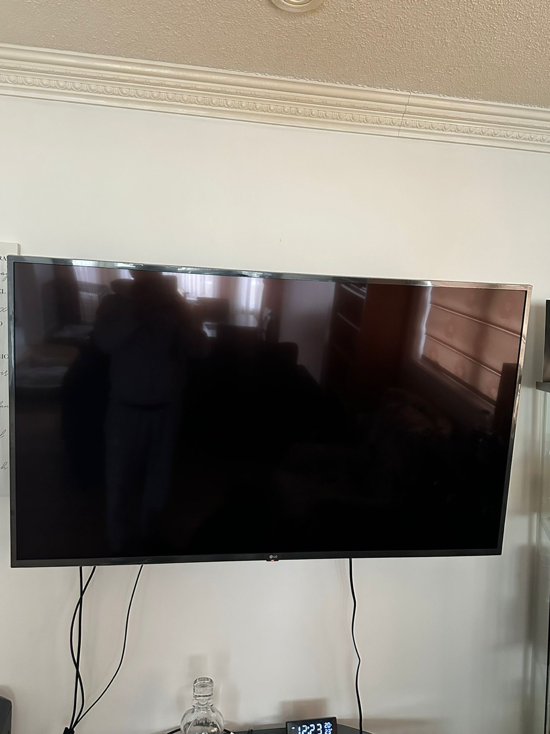 LG UHD 55”
