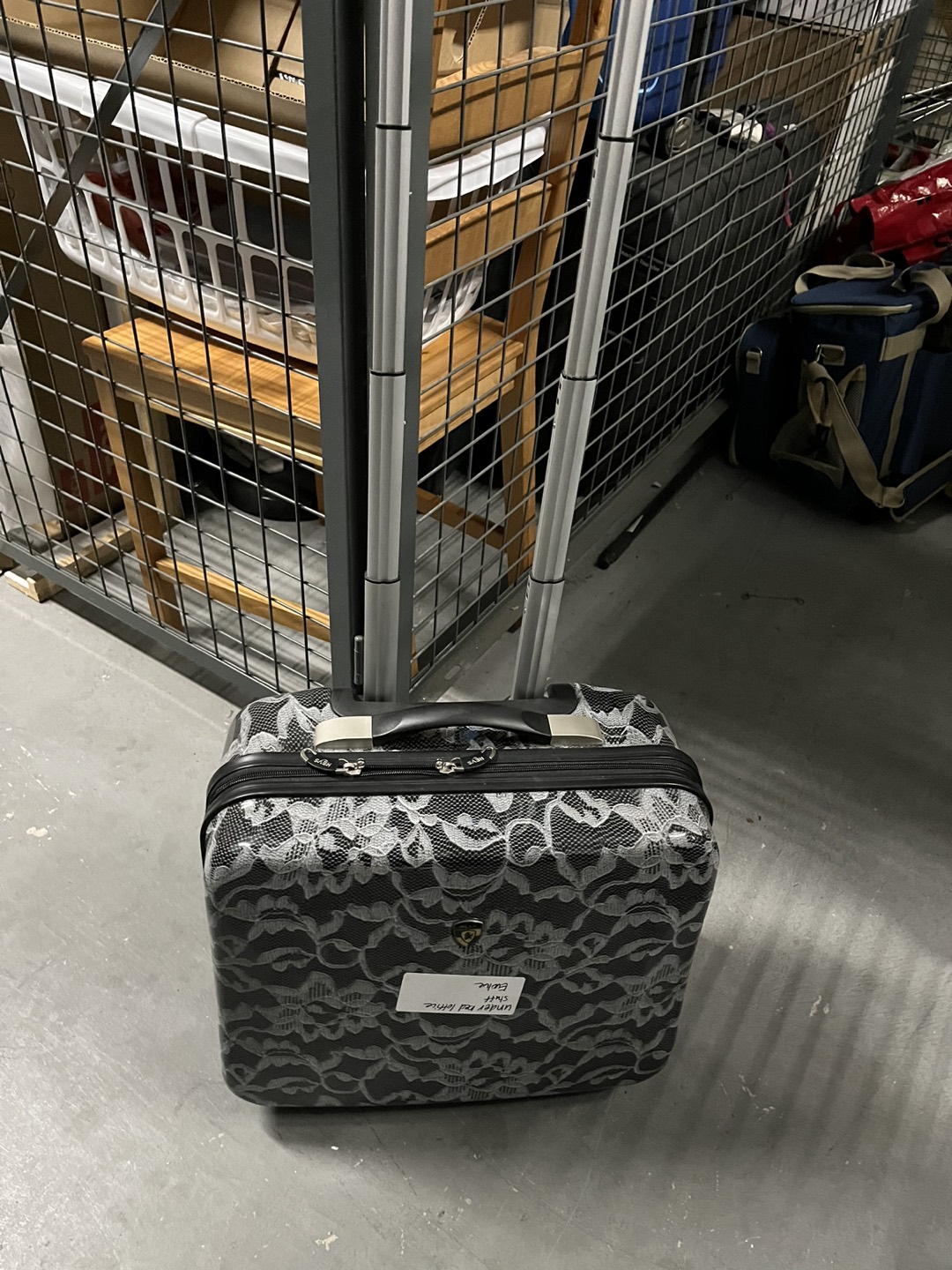 Small hard case carry-on