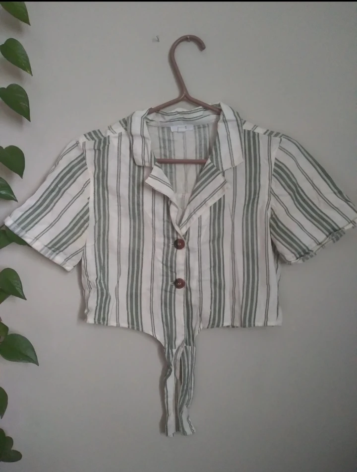 Ardene Summer Blouse size x-small thumbnail