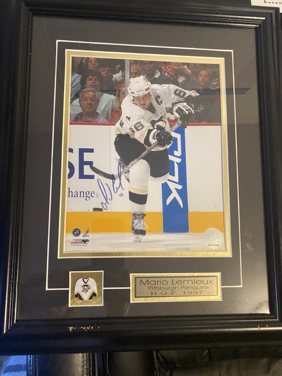 Signed Mario Lemieux thumbnail