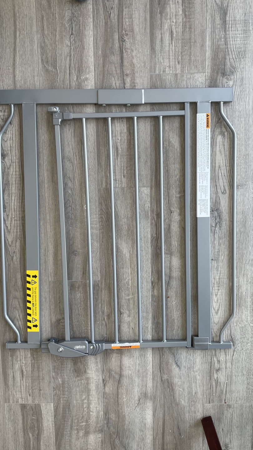 Regalo Extra Wide Walk-Through Gate kids - photo 4