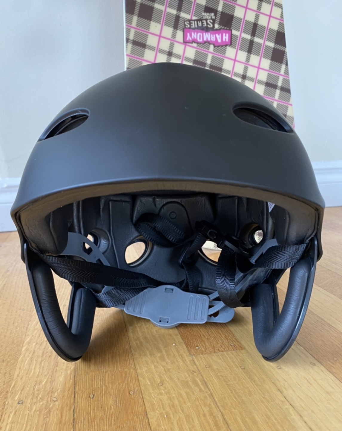 Set of snowboards, snow shoes #8， and helmet size S. image indicator(3)