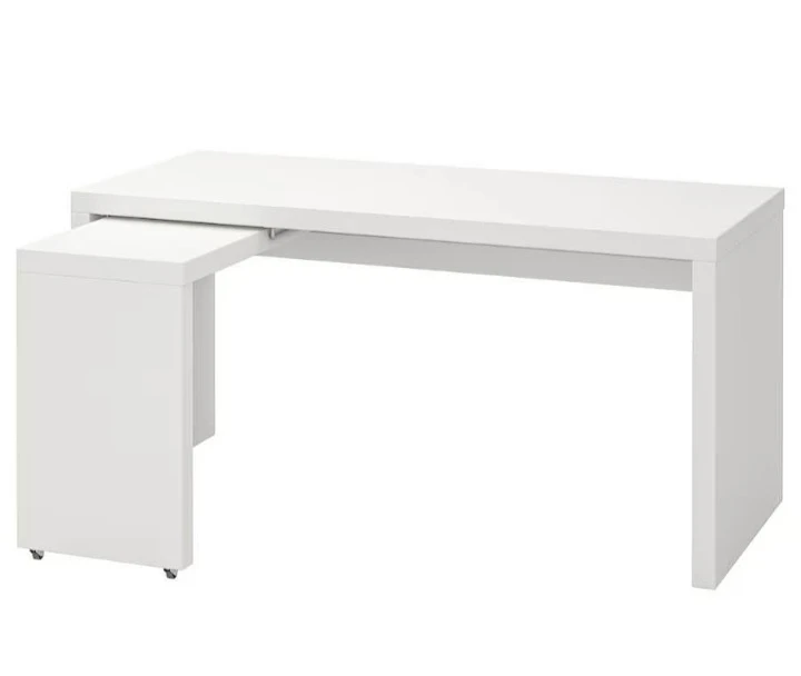IKEA - MALM - DESK