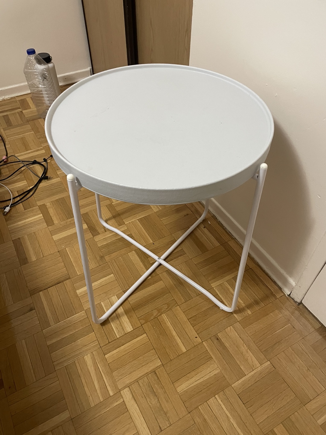 Simple modern Bedside table
