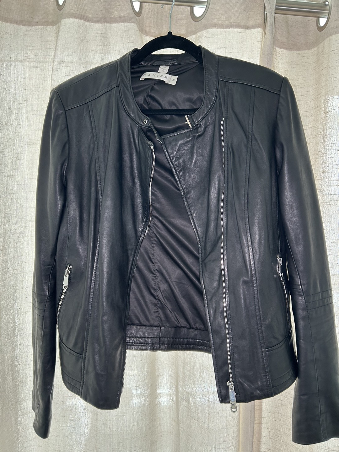 Danier Women Moto Leather Jacket MED