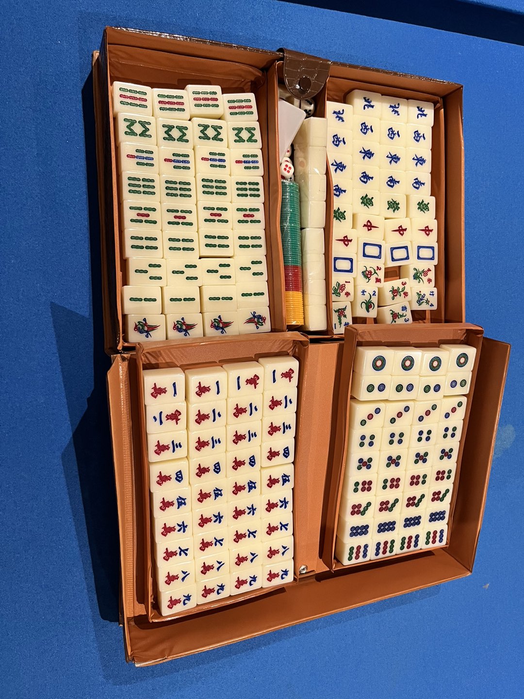 Mahjong set thumbnail