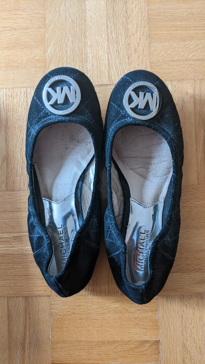 Michael Kors quilted ballet flats - photo 4
