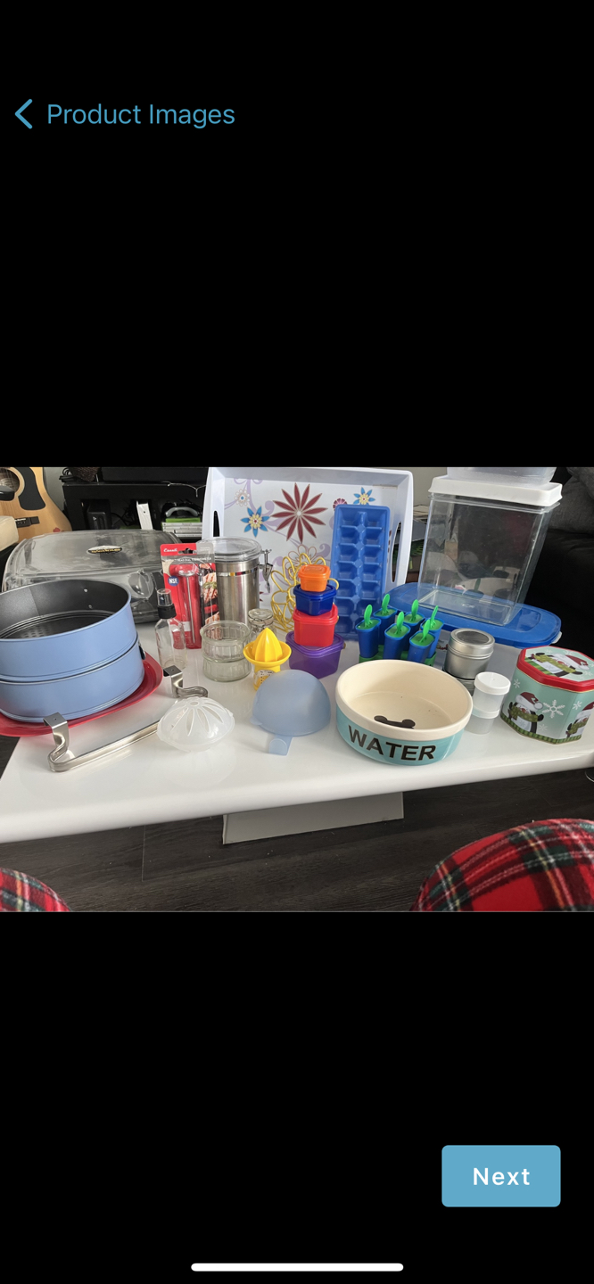 Bunch of kitchen items thumbnail