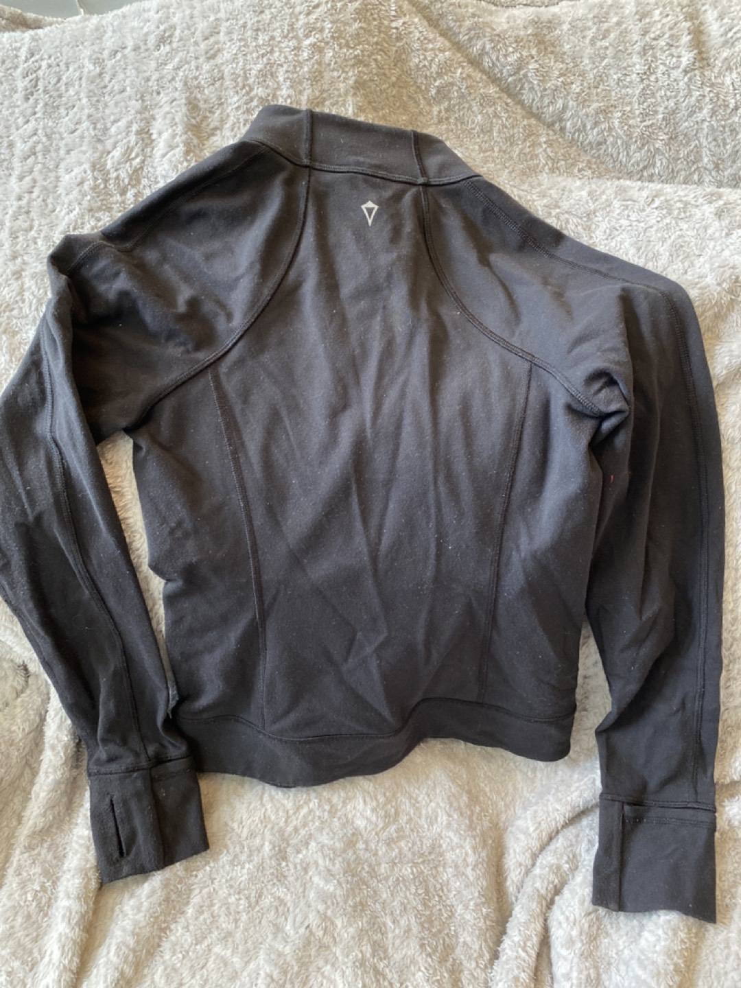 Iviva Girls size 10 by Lululemon - warm up jacket black and grey image indicator(3)