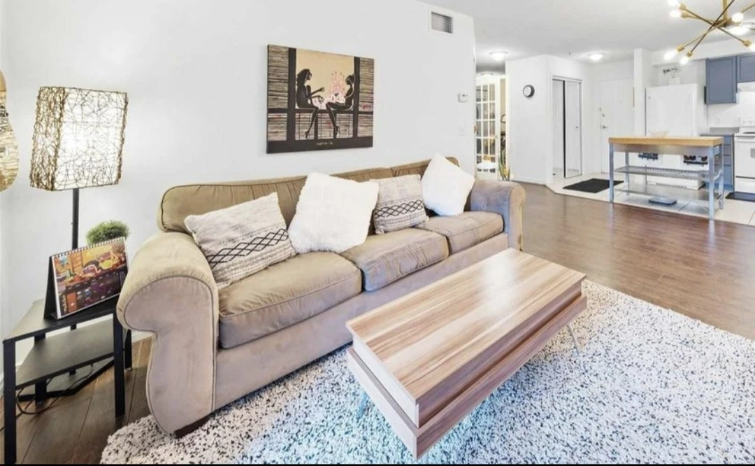 Bauhaus USA Inc 3-seater sofa