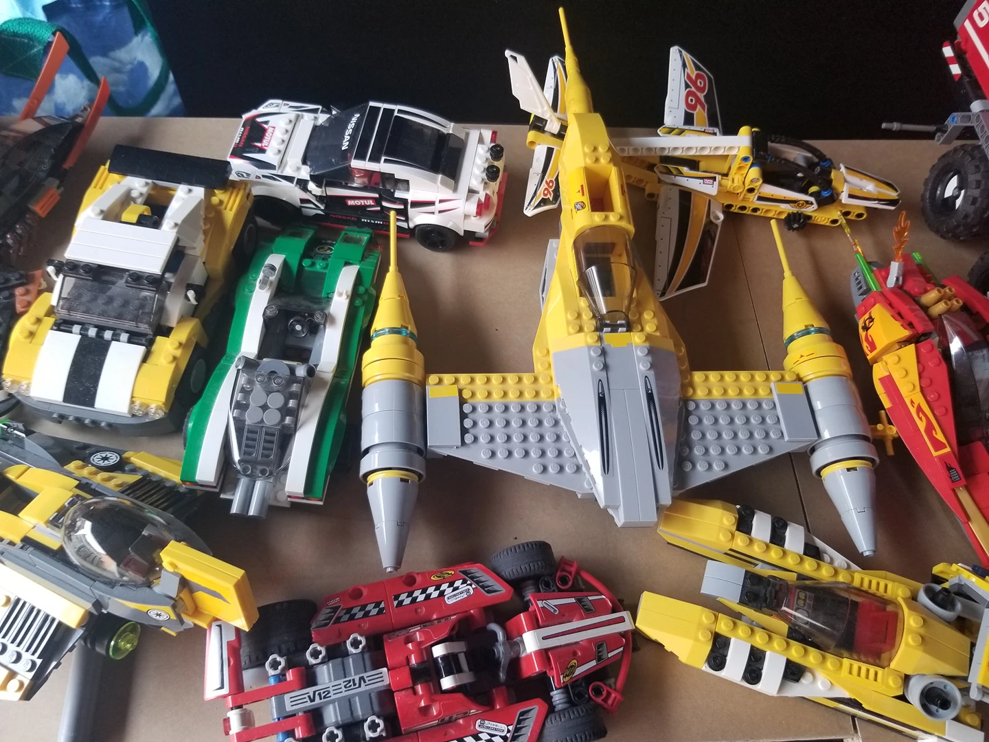 LEGO STAR WARS & MORE WITH WITH INSTRUCTIONS