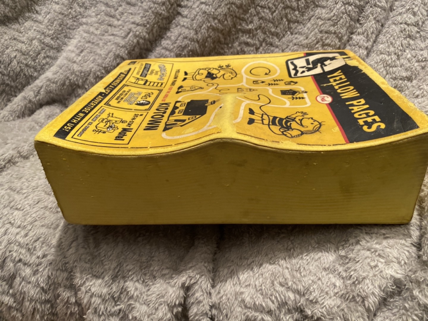 Fred - yellow pages kids portable booster seat - photo 3