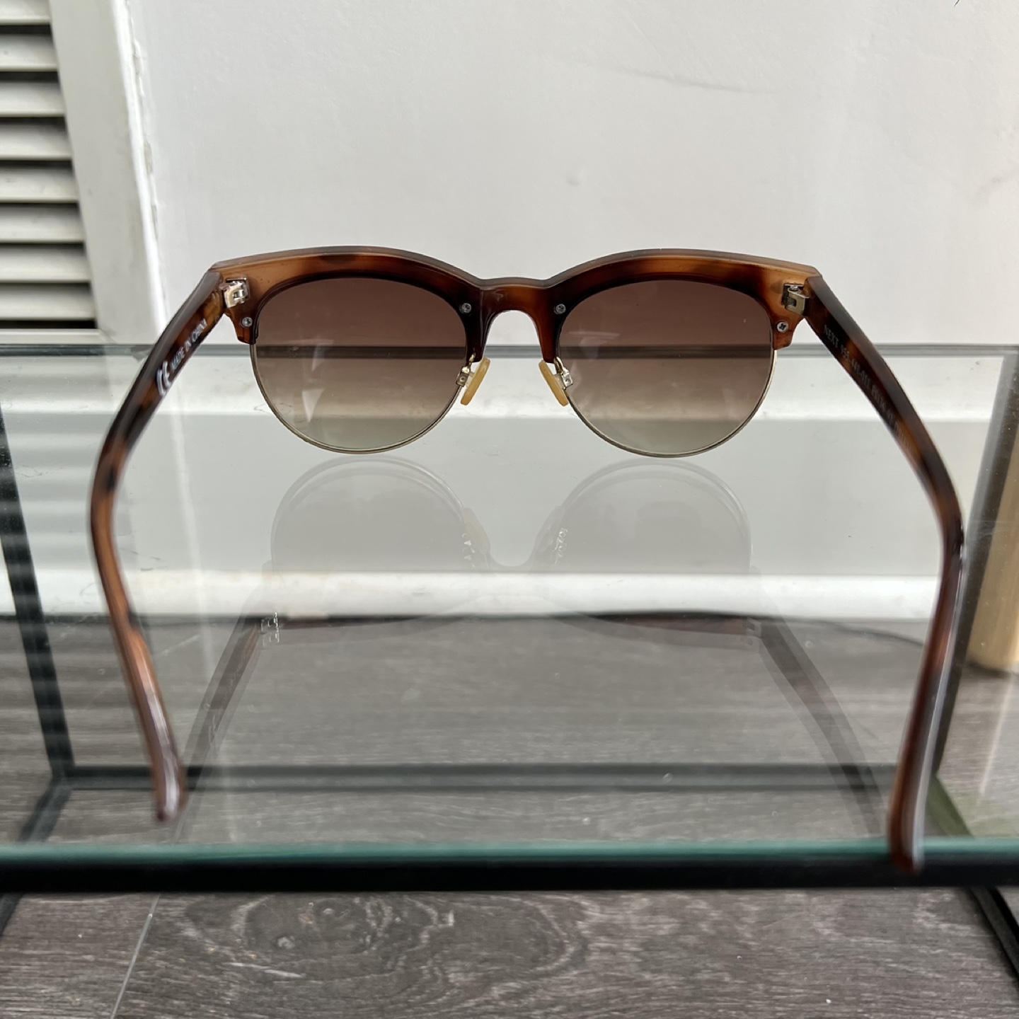 SUNGLASSES image indicator(3)