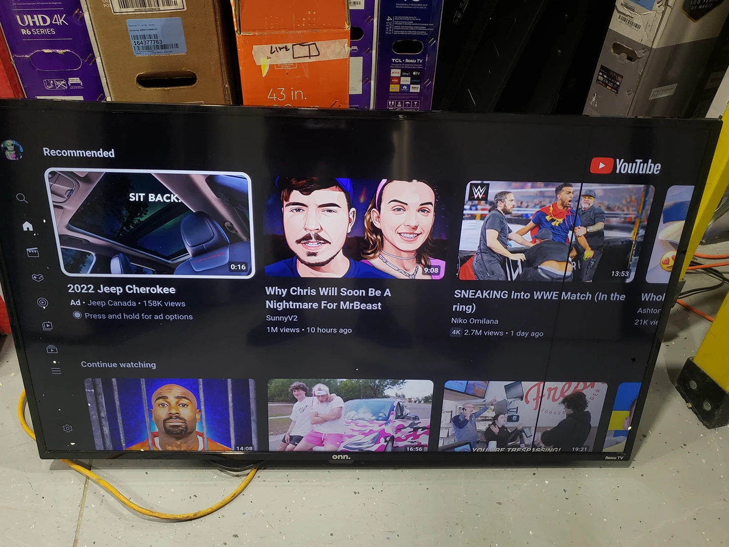 USED 43" Onn 4K ROKU SMART TV FOR $120 Read Ad. thumbnail