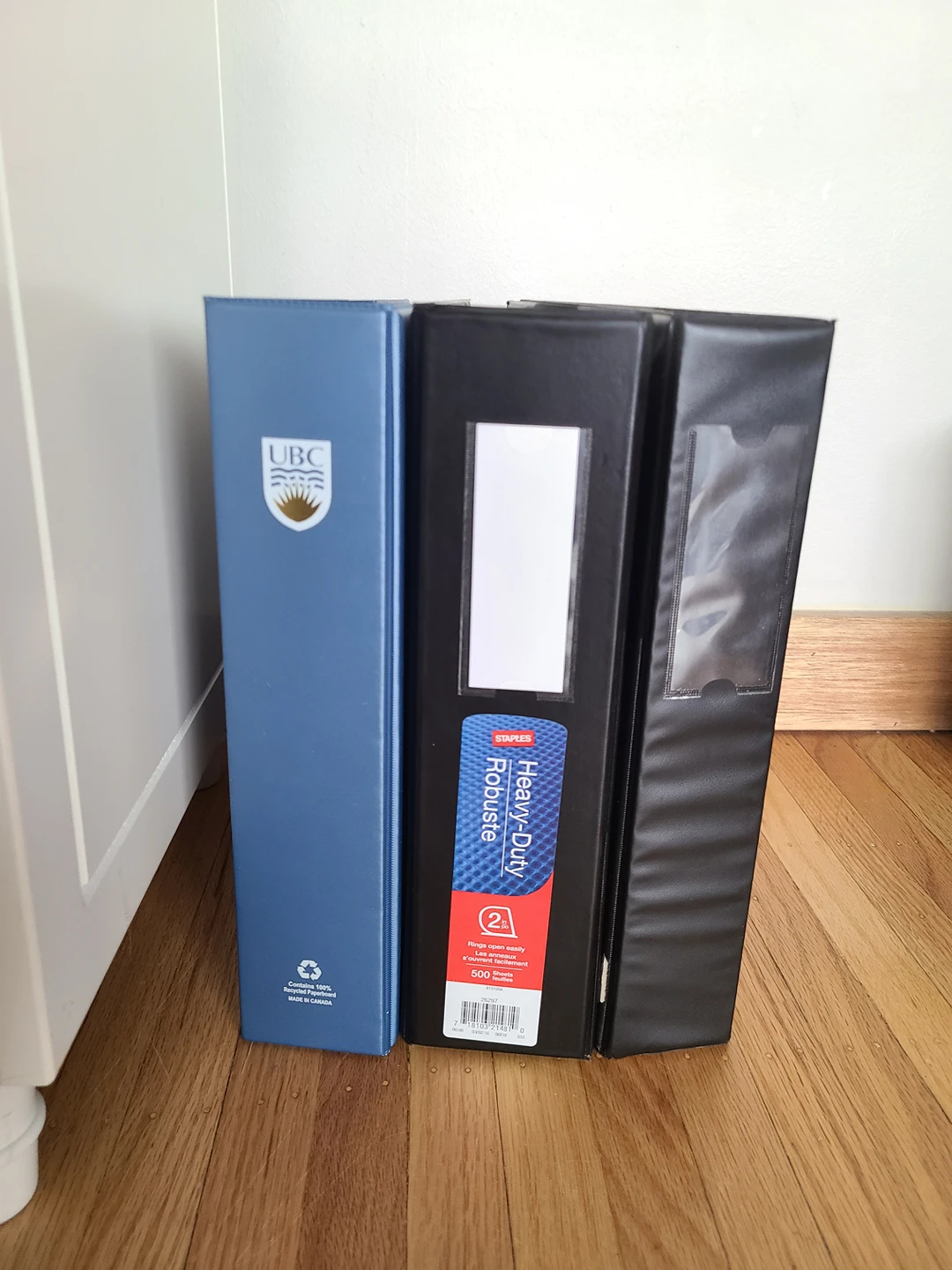 Binders, with tabs and paper sleeves thumbnail