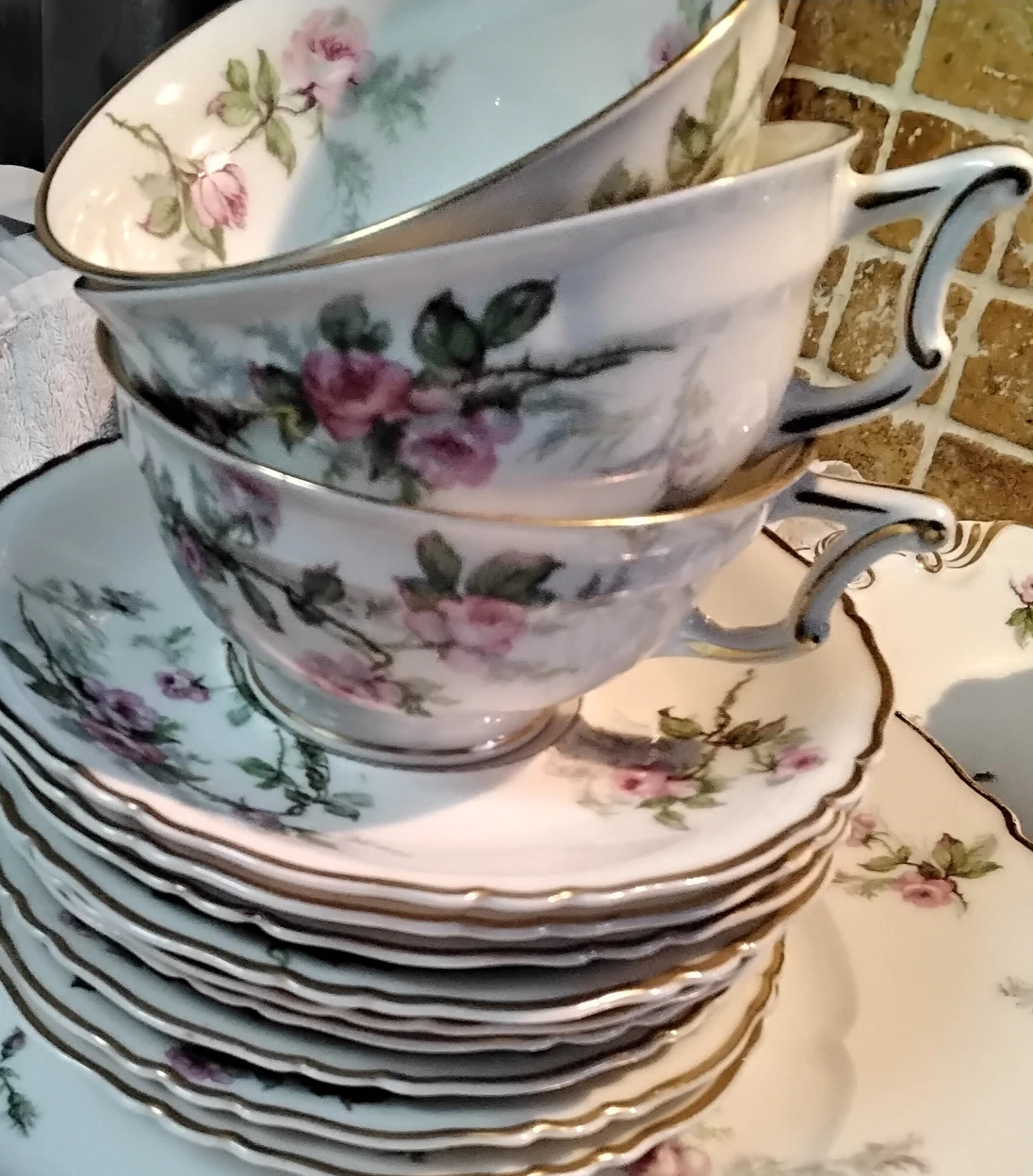 Beautiful 1930' s Haviland Limoges " Sylvia " FINAL REDUCTION image indicator(2)