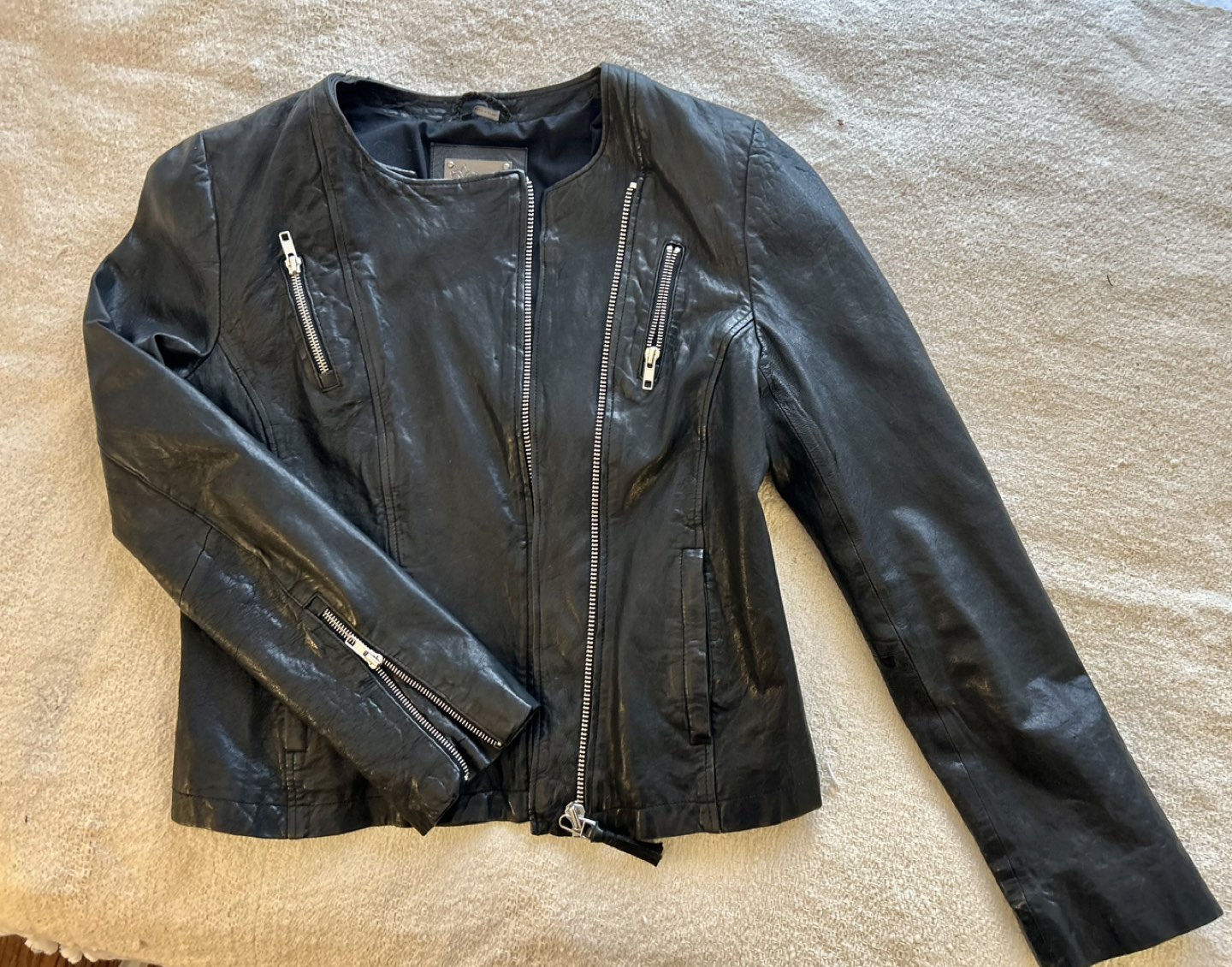 Aritzia Leather Jacket Never Worn