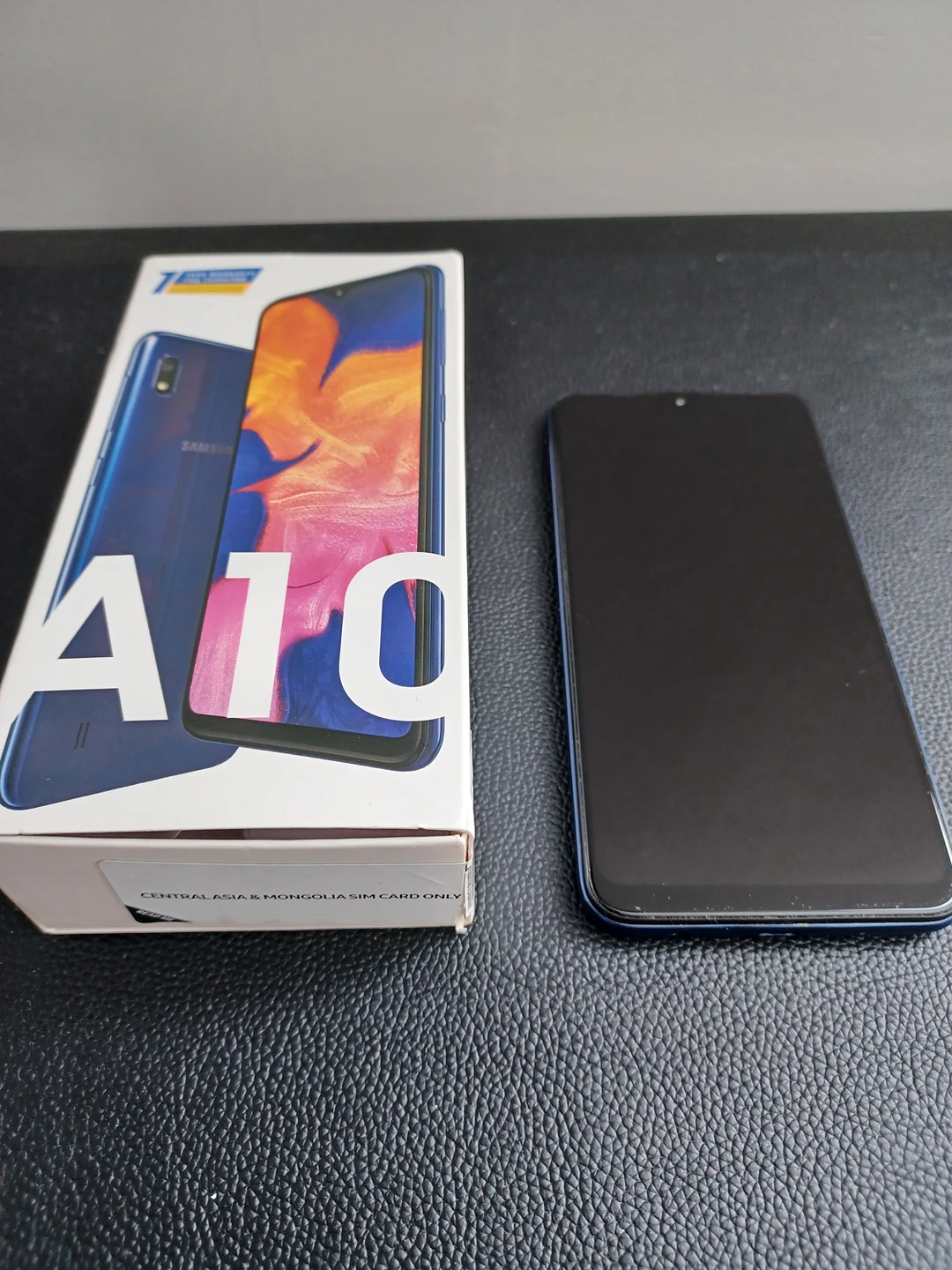 SAMSUNG GALAXY A10 - photo 4